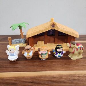 Fisher Price Little People Nativity Figures LOT of 7 Replacement Manger Stable